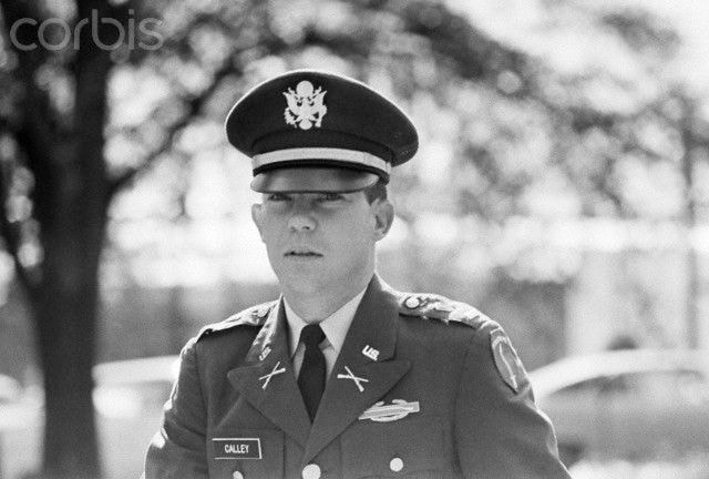 Trung úy William Calley ra tòa án quân sự năm 1970. Ảnh: Corbis