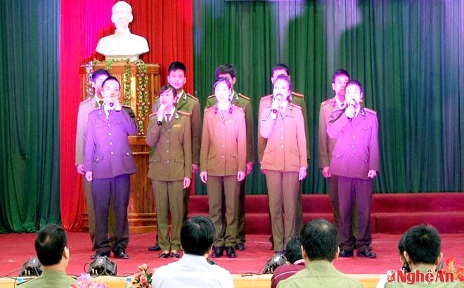 Văn nghệ chào mừng