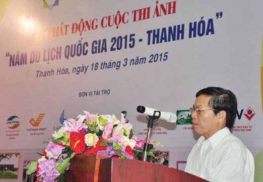 Đại diện Hội Văn học nghệ thuật tỉnh Thanh Hóa phát biểu hưởng ứng cuộc thi