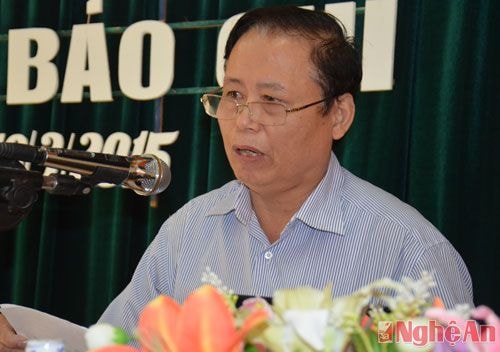 Lãnh đạo Báo Nghệ An phát biểu tại cuộc tập huấn.