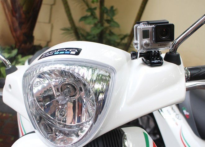  Dòng xe Liberty gắn thêm món phụ kiện GoPro Hero 3. Ảnh: Lê Anh.