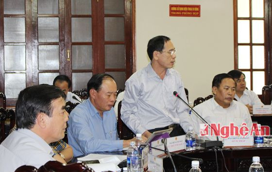 Giám đốc Sở tư pháp Nghệ An Hoàng Quốc Hào cho ý kiến về các văn bản mới của tỉnh liên quan đến chính sách đất đai