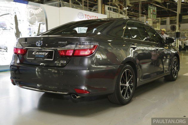  Toyota Camry Hybrid CKD lắp ráp tại Malaysis. (Nguồn: paultan.org)