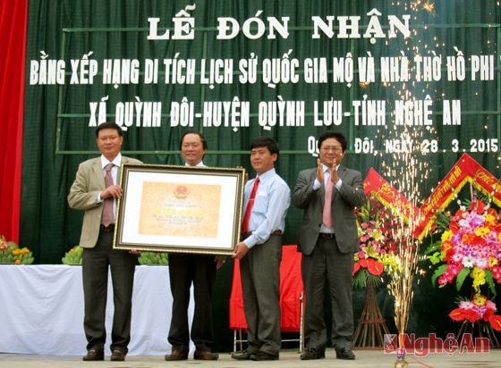 Lễ nhận bằng di tích cấp quốc gia mộ và nhà thờ Hồ Phi Tích