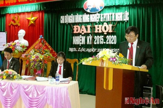 Đồng chí Phan Thanh Hải bí thư chi bộ phát biểu