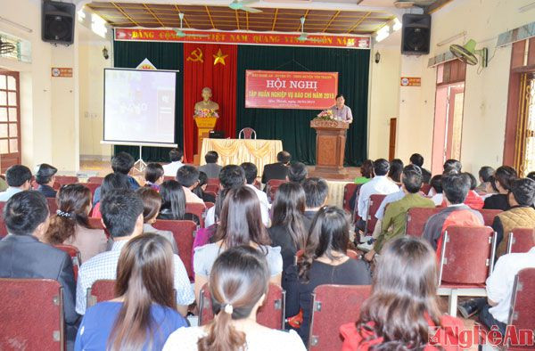 Toàn cảnh hội nghị tập huấn cộng tác viên ở huyện Yên Thành.