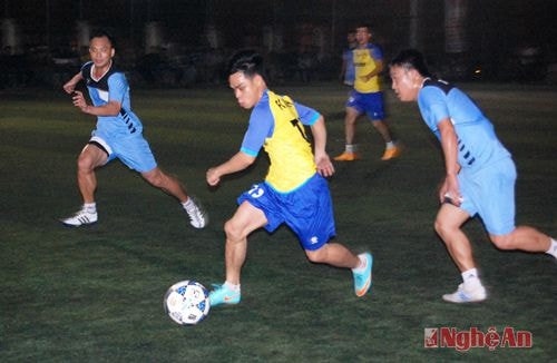 Cuộc so tài giữa FC Free Thành cổ và FC Monkey