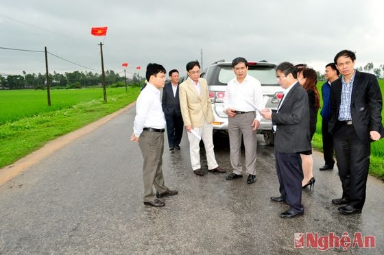 HĐND tỉnh giám sát việc sử dụng quỹ bảo trì đường bộ để nâng cấp một số đoạn trên tuyến tỉnh lộ 534