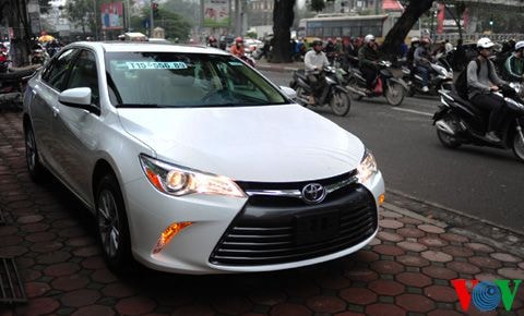  Toyota Camry 2015 phiên bản LE tại Hà Nội. Ảnh : Quang Anh. 