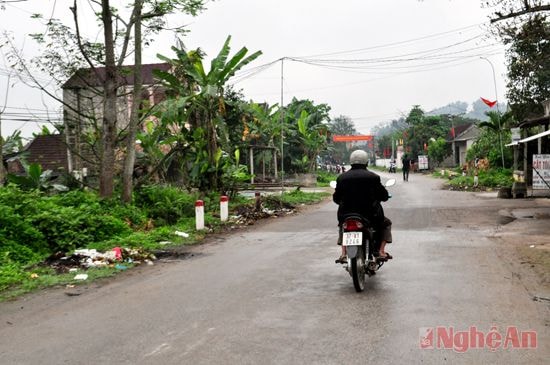 Cần nâng cao ý thức bảo vệ môi trường, khắc phục tình trạng xả thải rác bừa bãi