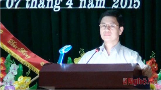 Đồng chí Nguyễn Xuân Sơn phát biểu tại hội nghị.