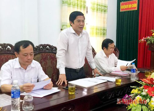 Ông Lang Văn Chiến- Bí thư Huyện ủy Quỳ Châu kết luận tại buổi làm việc