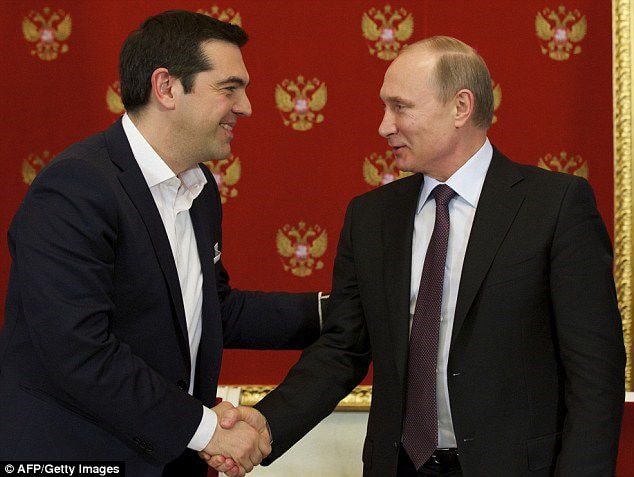 Tổng thống Nga Vladimir Putin trong cuộc gặp Thủ tướng Hy Lạp Alexis Tsipras.  Nguồn AFPGetty Images