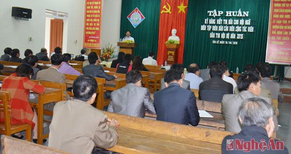 Toàn cảnh Hội nghị tập huấn cộng tác viên tại huyện Kỳ Sơn