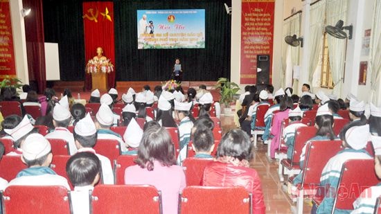 Quang cảnh hội thi