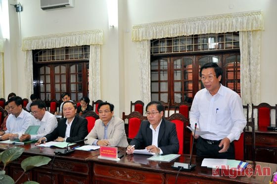 Đồng chí Lê Đức Cường phát biểu tại buổi làm việc