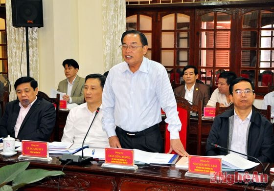 Đồng chí Trần Công Dương phát biểu tại buổi làm việc