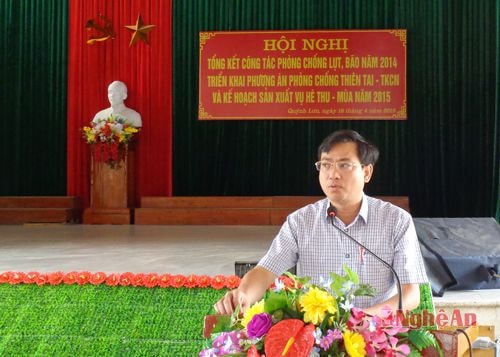 Trưởng phòng NN & PT huyện báo cáo công tác phòng chống lụt bão năm 2014