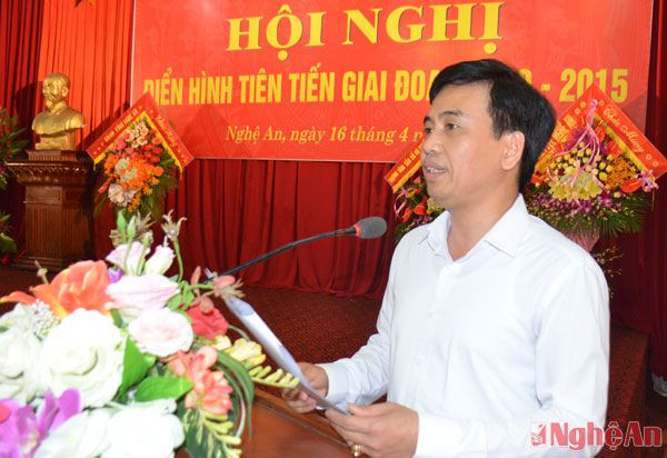 Đồng chí Nguyễn Bá Hảo, Phó GĐ Sở TT-TT khai mạc hội nghị.