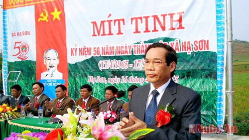 Ông Cao Thanh Long, TUV, BT huyện ủy Quỳ Hợp phát biểu tại lễ kỷ niệm