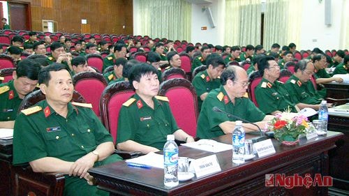 Các đại biểu dự Hội thảo.