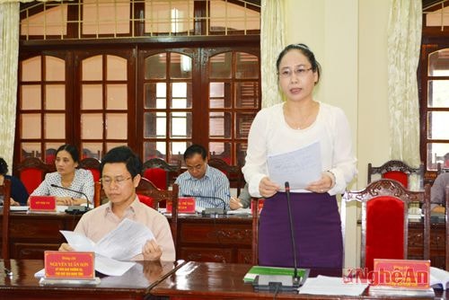 Đồng chí Đinh Thị Lệ Thanh phát biểu trường ĐH Vinh cần tăng cường hợp tác quốc tế