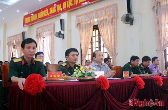 Các đồng chí đại biểu tham dự buổi Lễ tốt nghiệp của học viên khóa III 