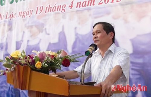  Đồng chí Lê Văn Đào - PCT Liên đoàn lao động tỉnh phát biểu chỉ đạo lễ phát động.