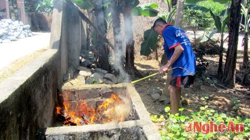 Bể đốt rác tại gia đình