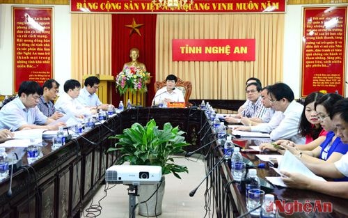 Đồng chí Lê Xuân Đại - Uỷ viên BTV Tỉnh uỷ, Phó Chủ tịch Thường trực UBND tỉnh chủ trì tại điểm cầu Nghệ An