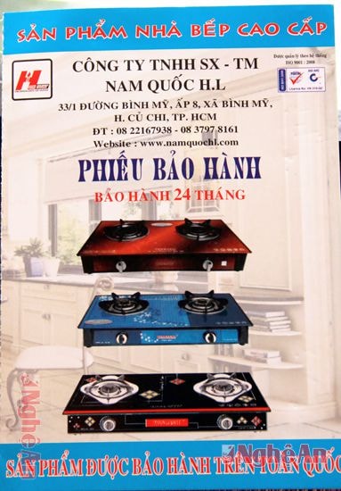 Ông Vi Văn Huệ mua bếp từ lại được cấp phiếu bảo hành bếp ga. 