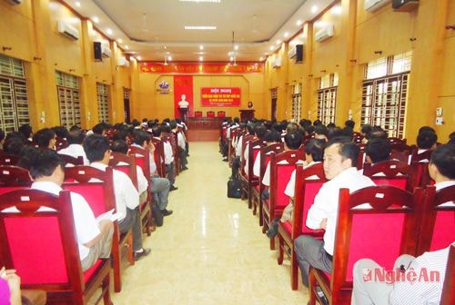 Toàn cảnh buổi làm việc