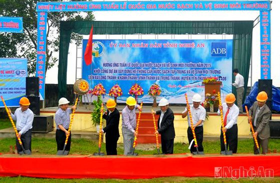 Khởi công xây dựng dự án Cấp nước sạch và vệ sinh môi trường liên xã Long Thành, Khánh Thành, Vĩnh thành và Trung Thành