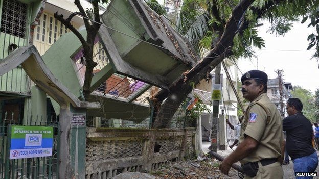 Cũng đã có những thiệt hại và thương vong tại Ấn Độ (Ảnh: Reuters)