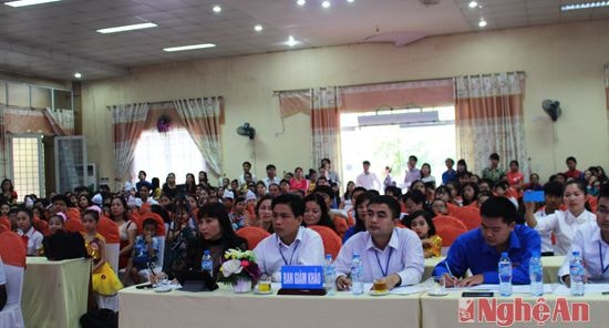 Đông đảo đại biểu tham dự hội thi