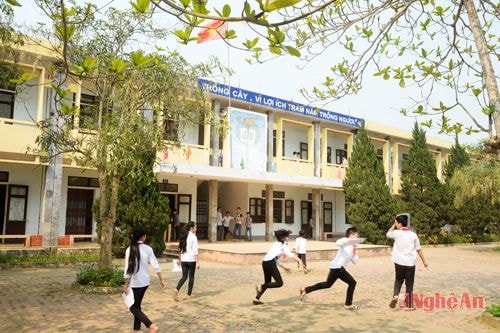 Trường THCS Nghĩa Thuận.