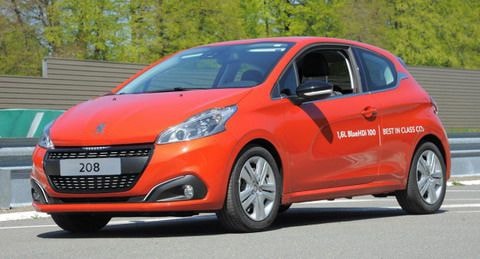  Peugeot 208 BlueHDi lập kỷ lục về tiêu thụ ít nhiên liệu