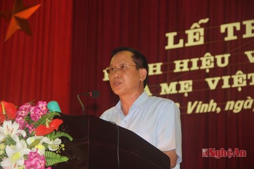 1.Ông Nguyễn Trung Châu, UVBTV Thành ủy, Phó Chủ tịch UBND thành phố đọc diễn văn tại buổi lễ.