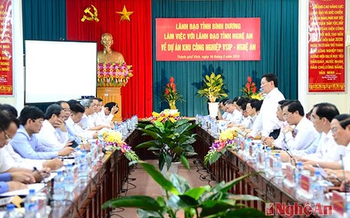 Toàn cảnh buổi làm việc