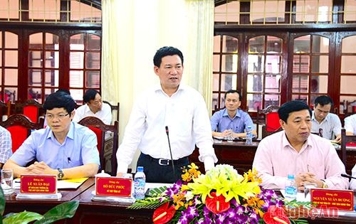 Đồng chí Hồ Đức Phớc - Bí thư Tỉnh uỷ chủ trì buổi làm việc