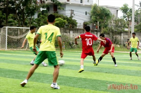 Giải đấu giữa nhà báo, phóng viên, cộng tác viên báo chí 3 tỉnh Thanh Hóa, Nghệ An, Hà Tĩnh để lại nhiều ấn tượng