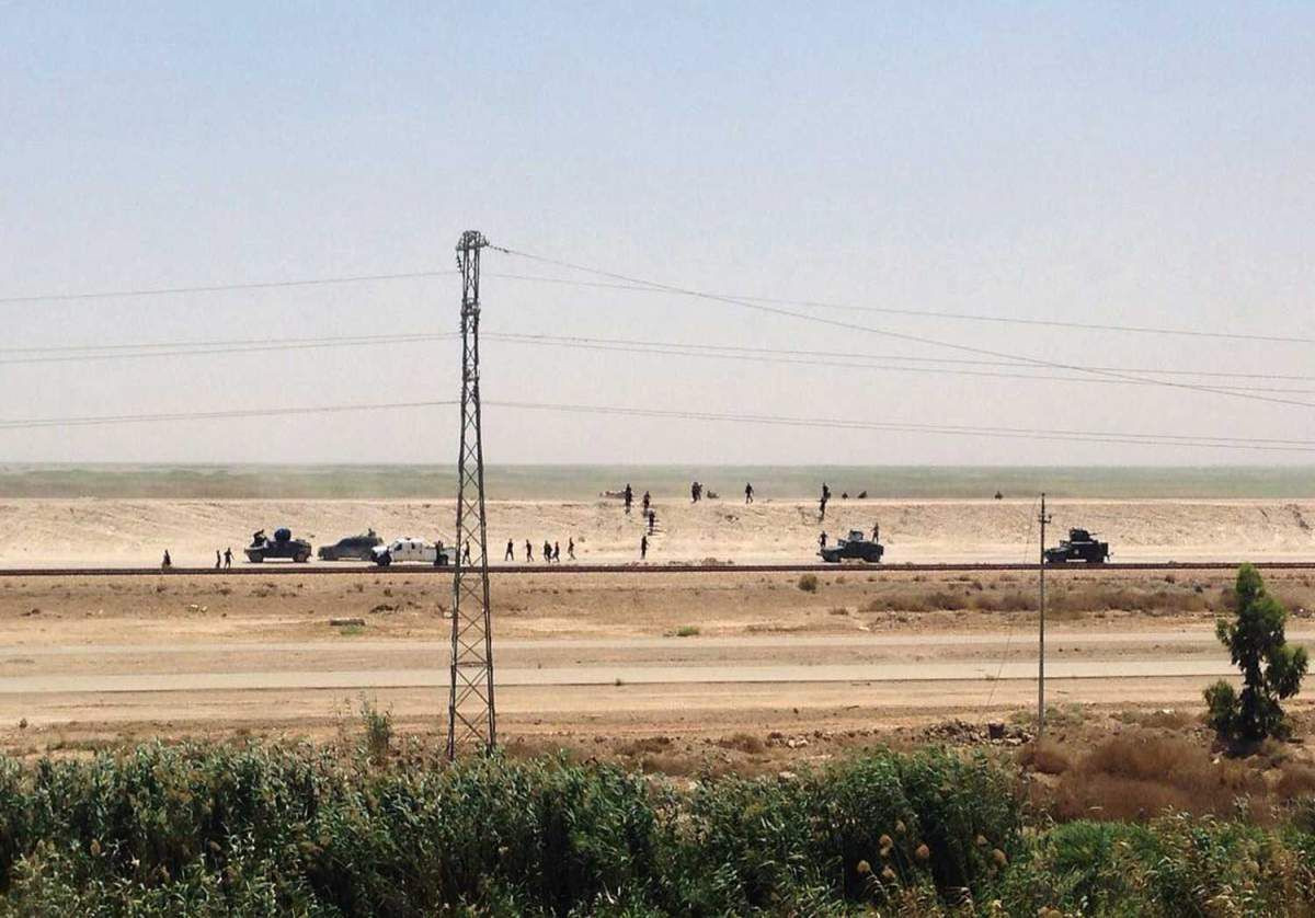 Các lực lượng an ninh Iraq đã rút khỏi Ramadi, thủ phủ tỉnh Anbar của Iraq, cách thủ đô Baghdad hơn 110 km về phía Tây hôm 17-5.