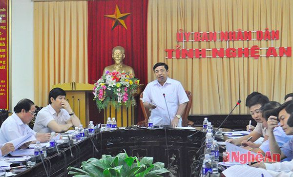 Đồng chí Nguyễn Xuân Đường yêu cầu các tiểu ban tổ chức Đại hội bám sát kế hoạch, đẩy nhanh tiến độ thực hiện các công việc chuẩn bị cho Đại hội.