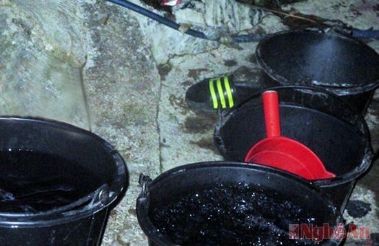 Những xô nước sẽ được dùng dè xẻn khi sinh hoạt