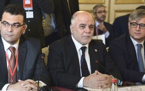 Thủ tướng Iraq al-Haydar Abadi và liên minh chống IS trong cuộc họp tại Paris, ngày 2/6/2015 (ảnh: AP)
