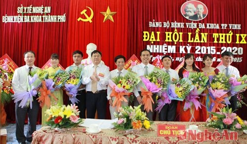 BCH nhiệm kỳ mới ra mắt đại hội
