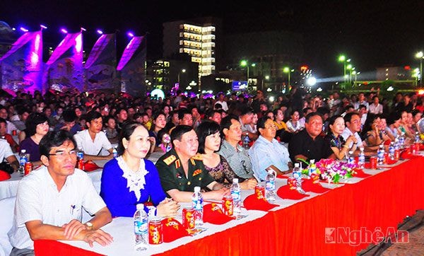 Các đại biểu tham dự đêm giao lưu