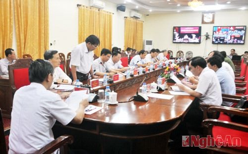 Quang cảnh hội nghị giao ban