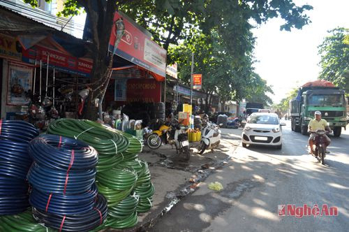 Dịch vụ kinh doanh tại xã Nghĩa Xuân.