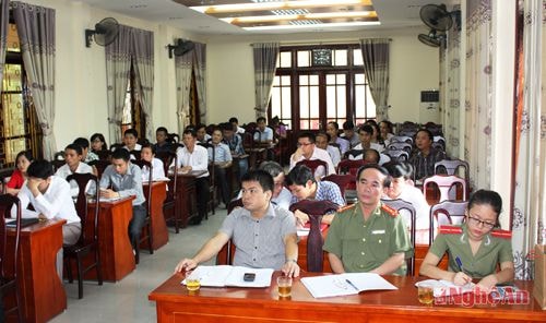 Toàn cảnh hội nghị